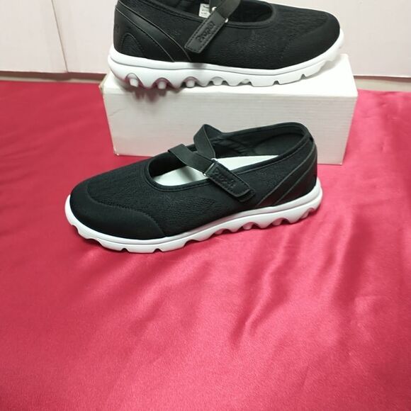 Propet Travelactiv Women's. SZ 8EE Mary Jane Black Casual Shoes - Picture 6 of 12